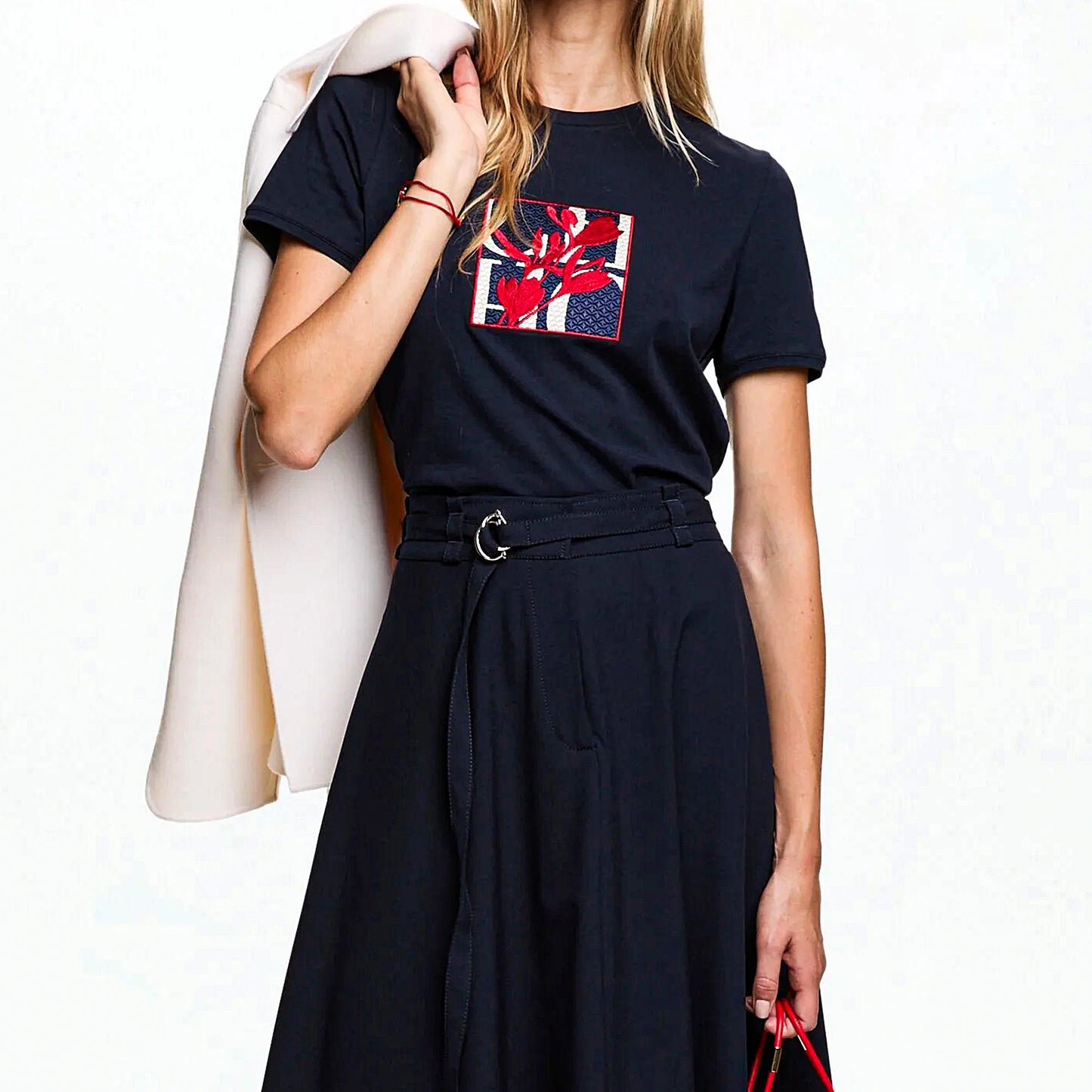 Women's Short Sleeve, Summer Cotton Embroidery Tee, O Neck